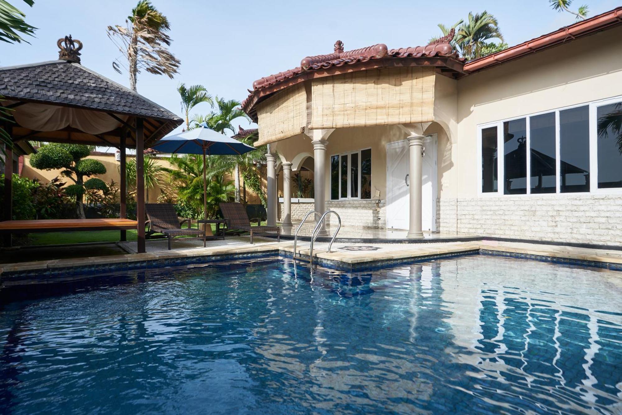 The Beverly Hills Bali Villas Jimbaran Bagian luar foto