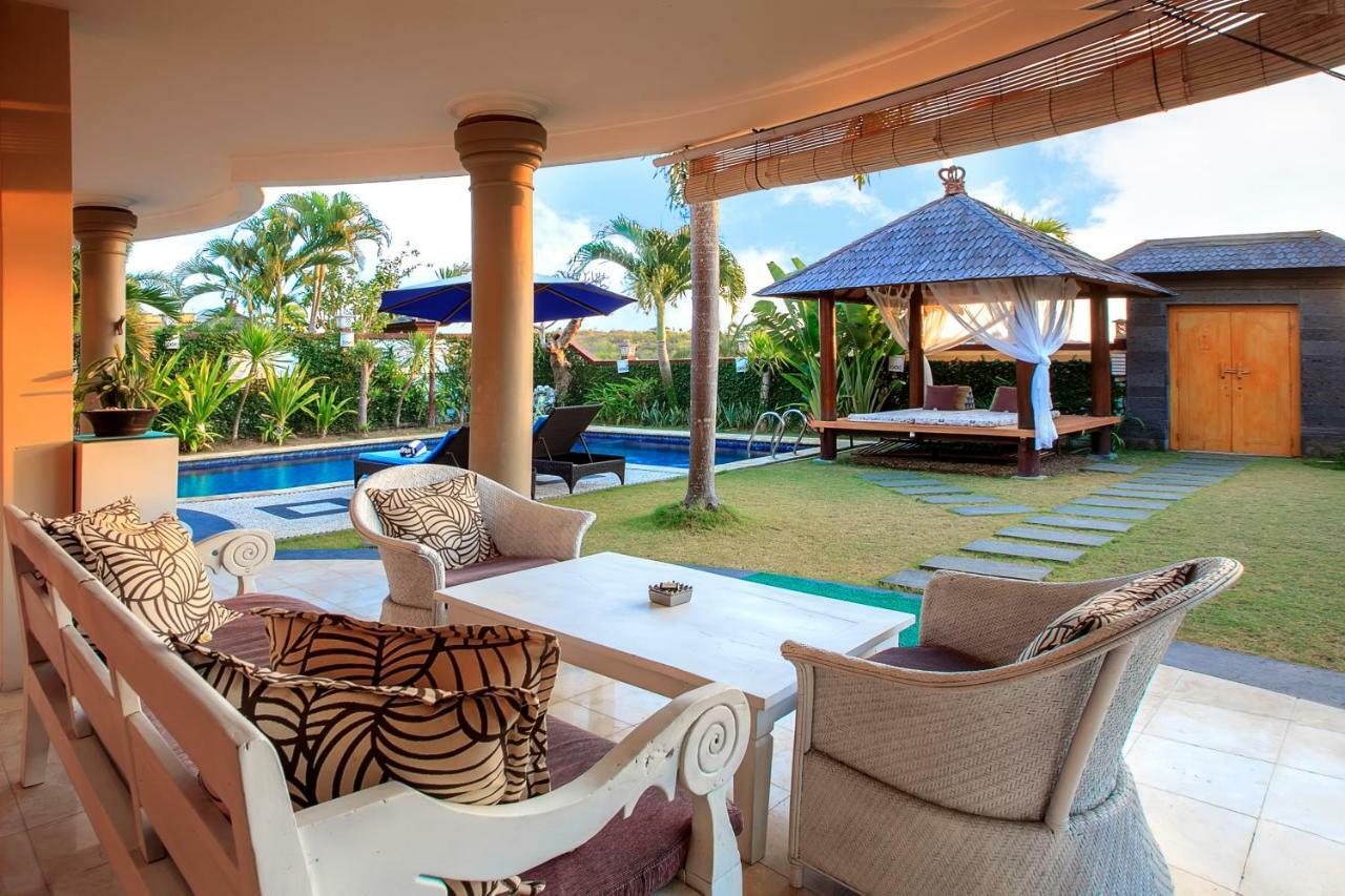 The Beverly Hills Bali A Luxury Villa Jimbaran Bagian luar foto