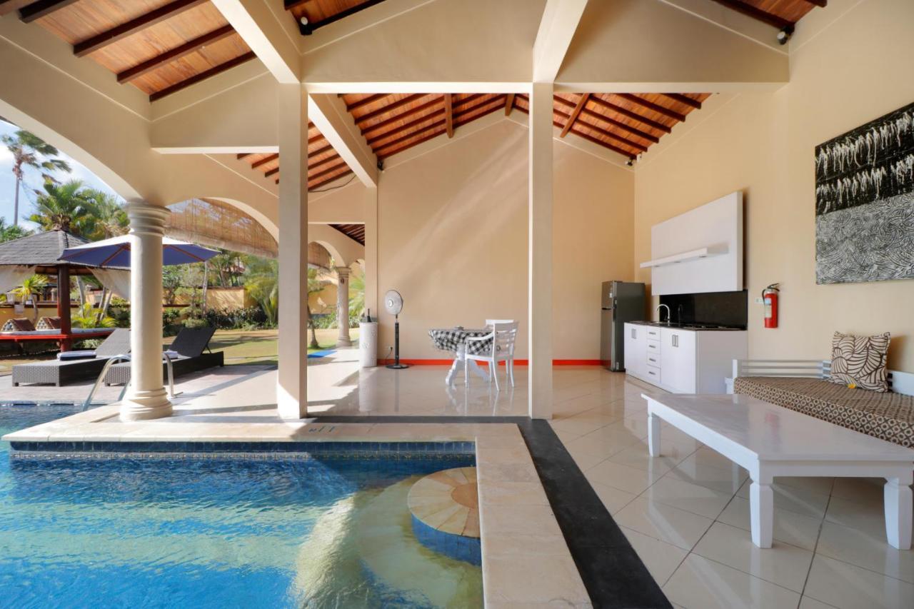 The Beverly Hills Bali Villas Jimbaran Bagian luar foto